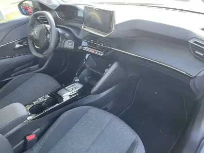 Photo 50 Peugeot 208  Electrique 50 kWh 136ch