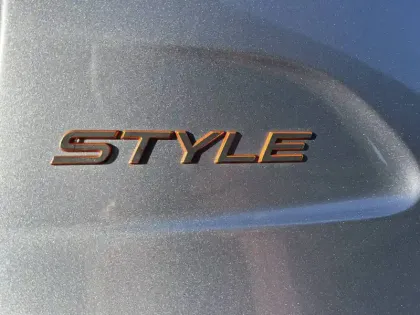 Photo 45 Peugeot 208  Electrique 50 kWh 136ch