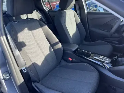 Photo 51 Peugeot 208  Electrique 50 kWh 136ch