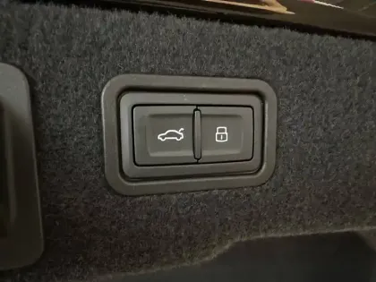 Photo 58 Audi A8  L 60 TFSI e Tiptronic 8 Quattro