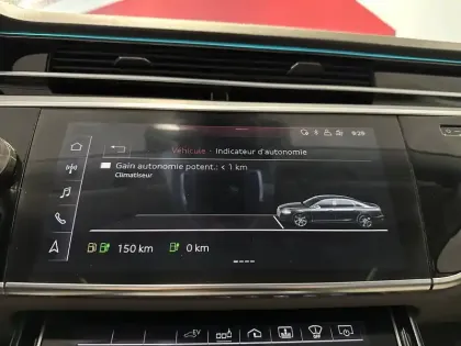 Photo 44 Audi A8  L 60 TFSI e Tiptronic 8 Quattro