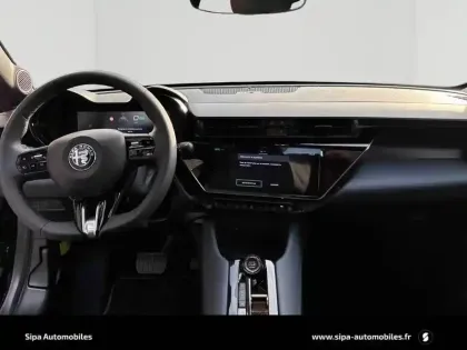 Photo 34 Alfa Romeo Junior  Elettrica 156 ch