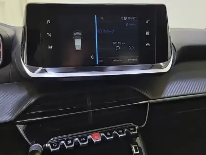 Photo 19 Peugeot 208  PureTech 100 S&S BVM6