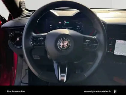 Photo 51 Alfa Romeo Junior  Elettrica 280 ch