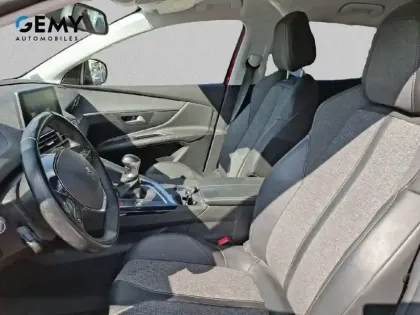 Photo 8 Peugeot 3008  Puretech 130ch S&S BVM6