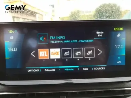 Photo 15 Peugeot 3008  Hybrid 225 e-EAT8