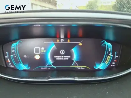 Photo 12 Peugeot 3008  Hybrid 225 e-EAT8