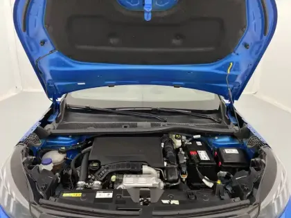 Photo 20 Peugeot 2008  PureTech 130 S&S EAT8