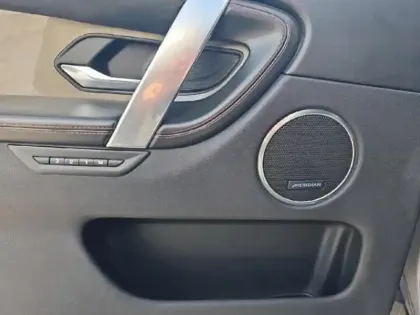 Photo 11 Land rover Discovery Sport Gén. I Ph2 MkV R-Dynamic HSE 5