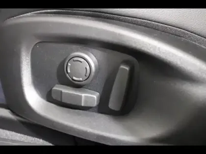 Photo 24 Jaguar I-Pace  EV400 R-Dynamic SE AWD