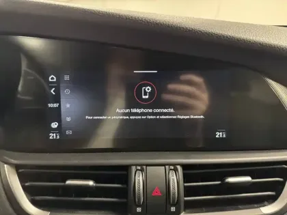 Photo 72 Alfa Romeo Giulia  2.2 190 ch AT8