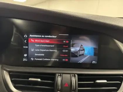 Photo 128 Alfa Romeo Giulia  2.2 190 ch AT8