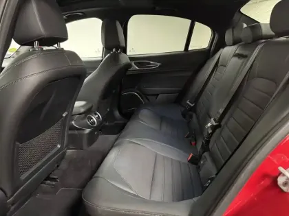 Photo 117 Alfa Romeo Giulia  2.2 190 ch AT8