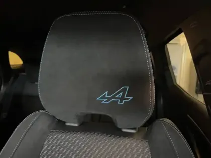 Photo 29 Renault Austral  E-Tech full hybrid 200 GSR2