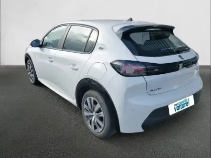 Photo 6 Peugeot 208  Electrique 50 kWh 136ch