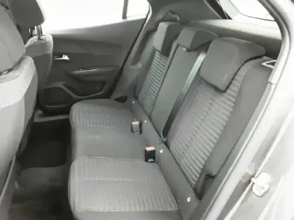 Photo 11 Peugeot 2008  PureTech 100 S&S BVM6