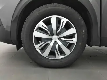 Photo 12 Peugeot 2008  PureTech 100 S&S BVM6