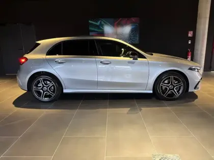 Photo 79 Mercedes Classe A  250 e Hybrid EQ 8G-DCT