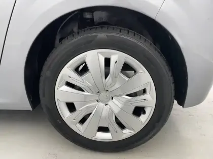 Photo 15 Peugeot 208  PureTech 75 S&S BVM5