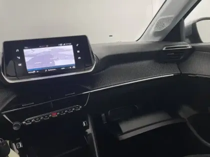 Photo 27 Peugeot 208  PureTech 75 S&S BVM5