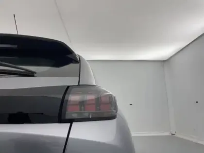 Photo 25 Peugeot 208  PureTech 75 S&S BVM5