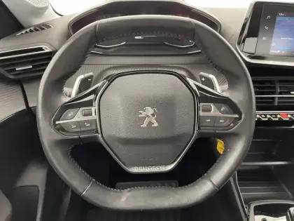 Photo 54 Peugeot 208  PureTech 100 S&S EAT8