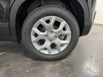 Photo 111 Jeep Avenger  115 kW 4x2