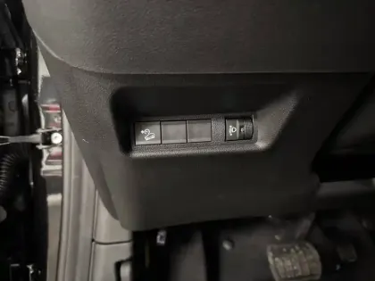 Photo 103 Jeep Avenger  115 kW 4x2