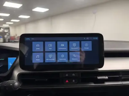 Photo 95 Jeep Avenger  115 kW 4x2