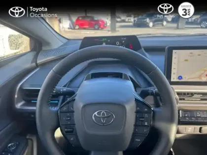 Photo 12 Toyota Prius Hybride Rechargeable 223ch Design PHE