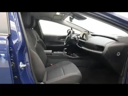 Photo 24 Toyota Prius Hybride Rechargeable 223ch Dynamic PH