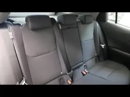 Photo 21 Toyota Prius Hybride Rechargeable 223ch Dynamic PH