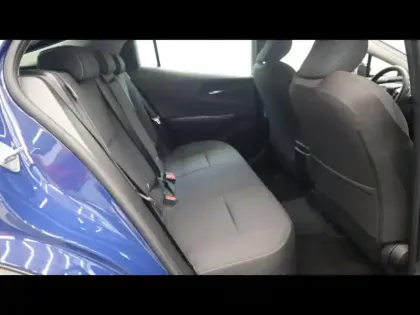 Photo 22 Toyota Prius Hybride Rechargeable 223ch Dynamic PH