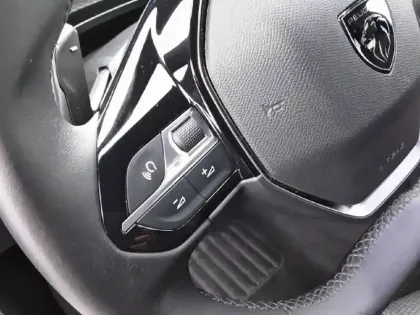 Photo 18 Peugeot 508  SW Hybrid 180 e-EAT8