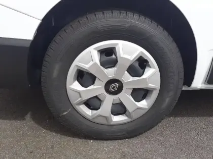 Photo 18 Renault Trafic  E-TECH ELECTRIQUE FGN L1H1 3T AC22