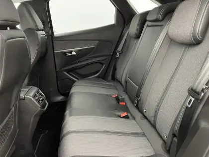 Photo 14 Peugeot 3008  Puretech 130ch S&S EAT8