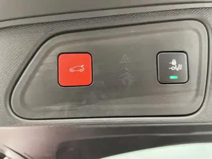 Photo 25 Peugeot 3008  Puretech 130ch S&S EAT8