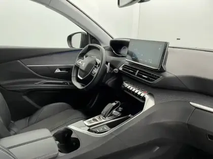 Photo 32 Peugeot 3008  Puretech 130ch S&S EAT8