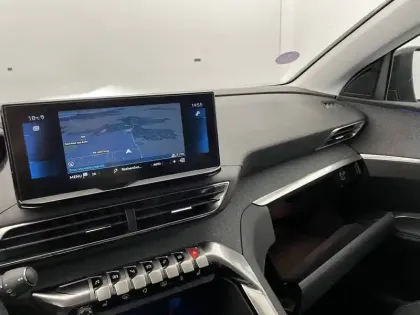 Photo 23 Peugeot 3008  Puretech 130ch S&S EAT8