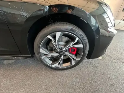 Photo 21 Audi A3  Sportback 45 TFSI e Hybride rechargeable 272 S tronic 6