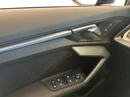 Photo 15 Audi A3  Sportback 45 TFSI e Hybride rechargeable 272 S tronic 6