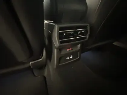 Photo 23 Audi A3  Sportback 45 TFSI e Hybride rechargeable 272 S tronic 6