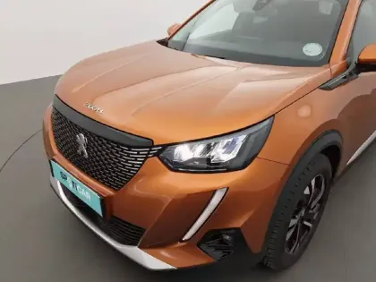 Photo 15 Peugeot 2008  BlueHDi 130 S&S EAT8