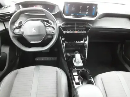 Photo 27 Peugeot 2008  BlueHDi 130 S&S EAT8