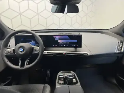 Photo 9 BMW Ix  xDrive60 544 ch