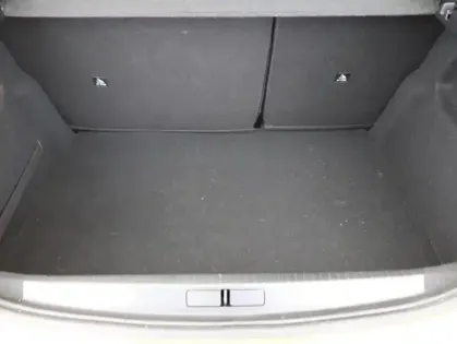 Photo 5 Peugeot 208  e- 136ch Active