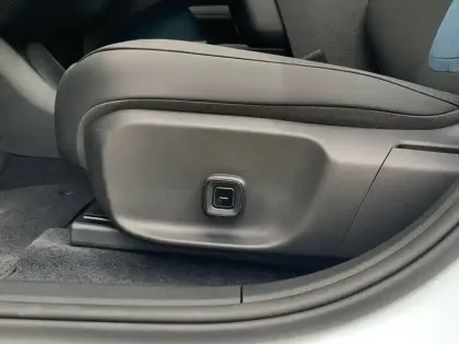 Photo 28 Volvo Ex30  Single Extended Range 272 ch 1EDT