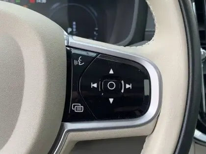 Photo 26 Volvo Ex30  Single Extended Range 272 ch 1EDT