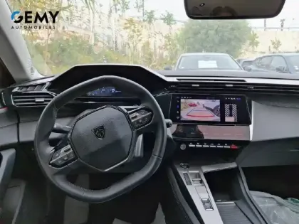 Photo 7 Peugeot 408  PHEV 180 e-EAT8