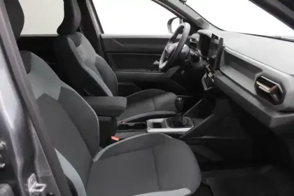 Photo 20 Dacia Bigster  Mild Hybrid 140